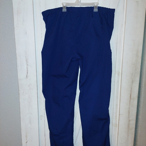 Allheart scrub pants - Picture 2 of 3
